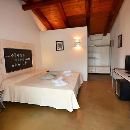 Hotel S'abba E Sa Murta